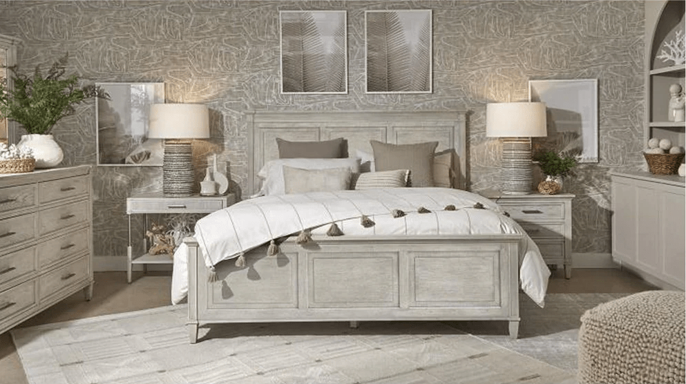 Wood King Bed Beds| Magnussen