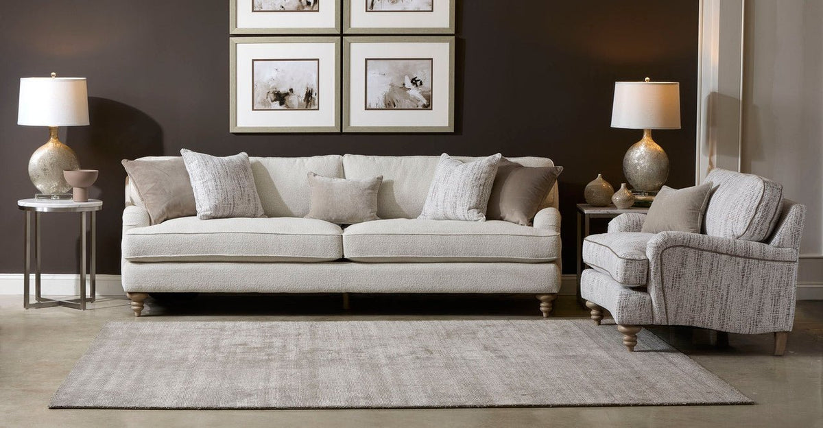 XL Sofa Sofas & Loveseats| Magnussen