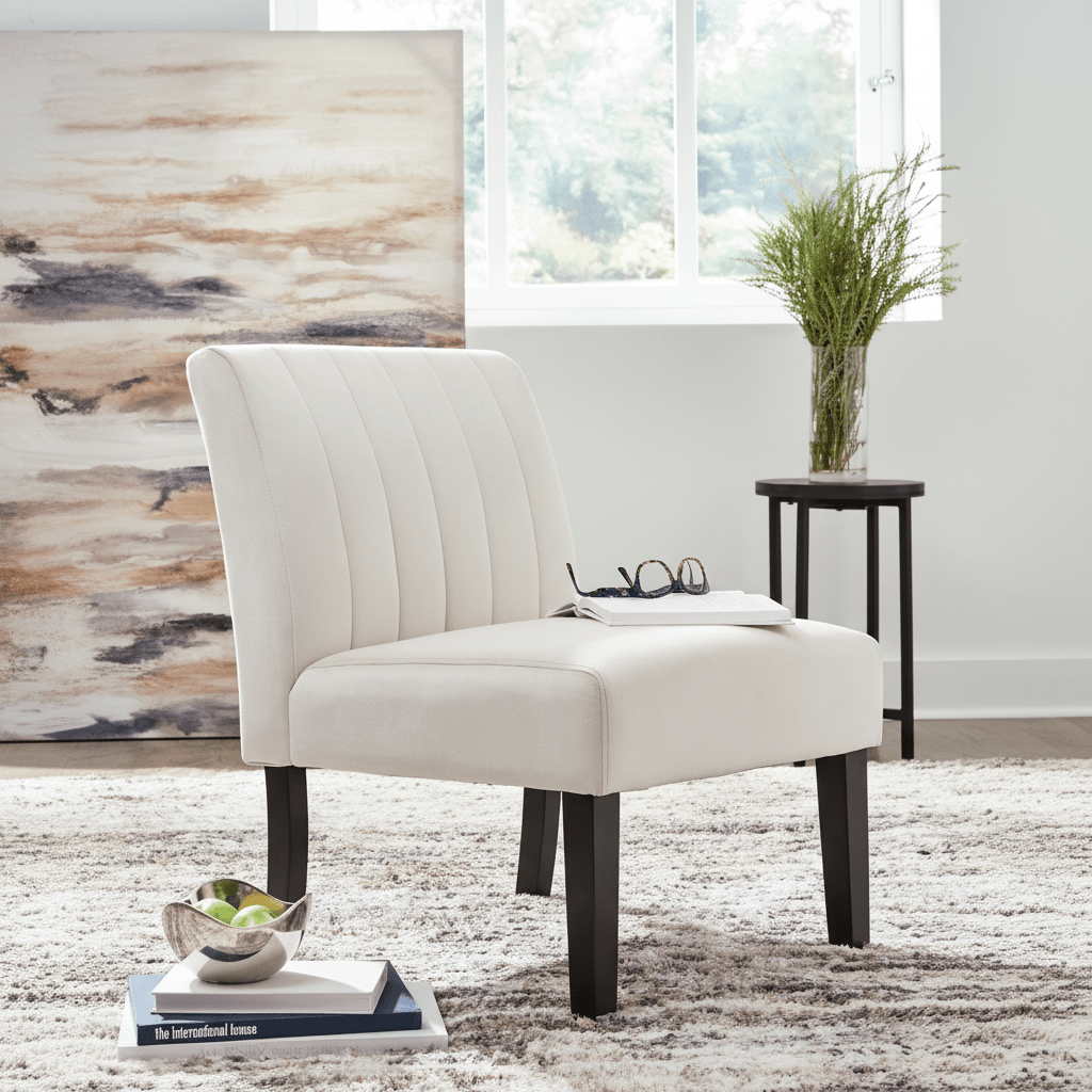 Yarlow Storage Bench Chairs| Ashley Homestore