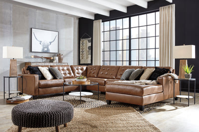 4-Piece Sectional with Chaise and Tufting (4802633367648)