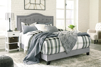 Jerary Queen Upholstered Bed (6601768861792)