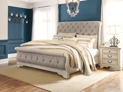 Queen Bed (6599956463712)