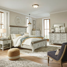Havalance King Panel bedroom with Chest