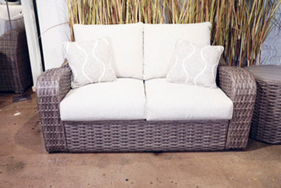 SANDY BLOOM Outdoor Loveseat with Cushion (6622994104416)