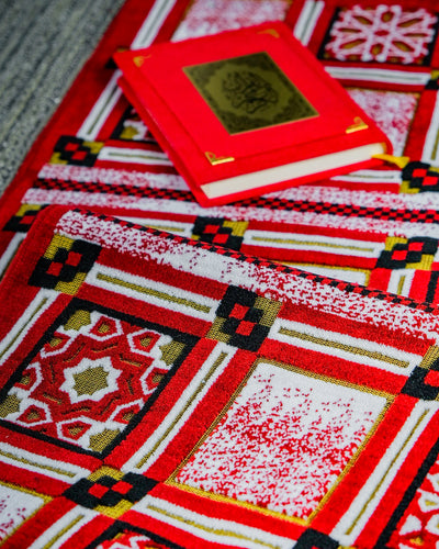 Mutmayiza Red  Prayer Mat (6569038512224)