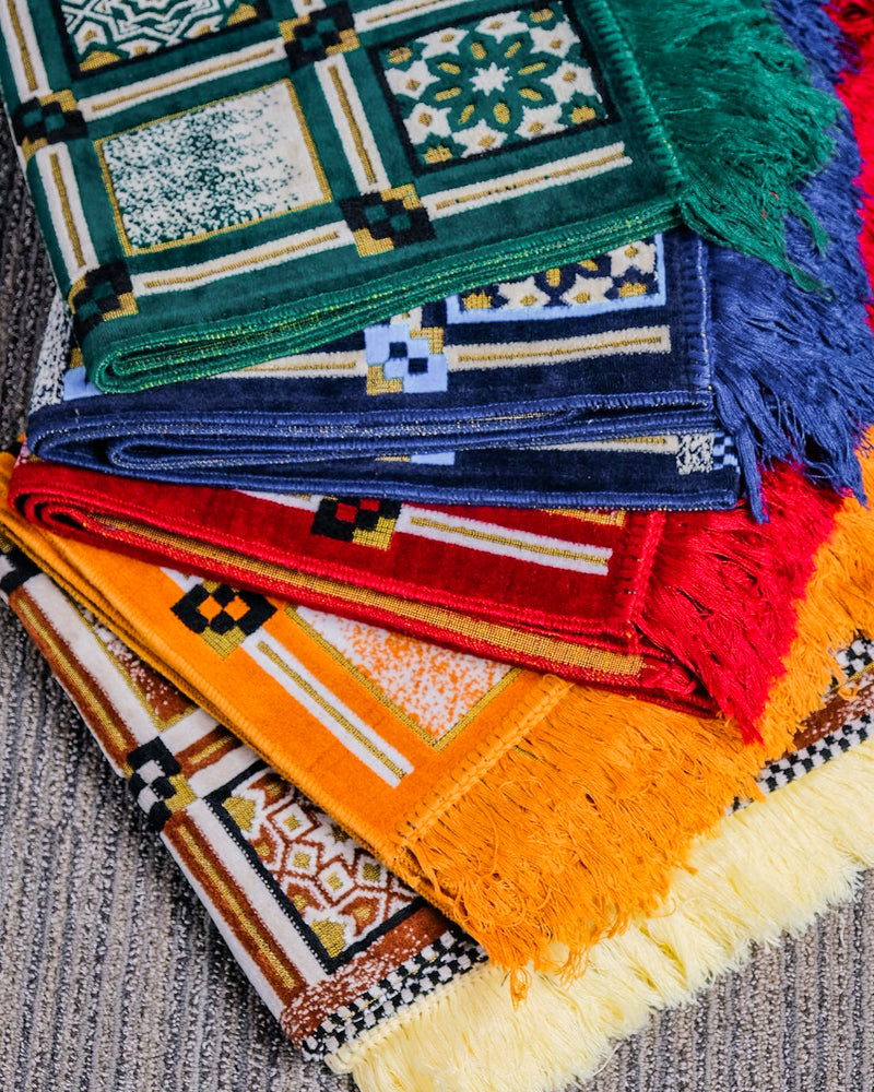 Mutmayiza Brown  Prayer Mat (6569044869216)