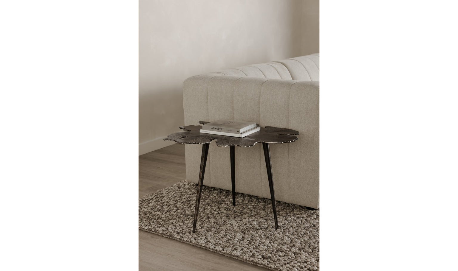 Amoeba Side Table Grey Accent & End Tables| Moe's Home