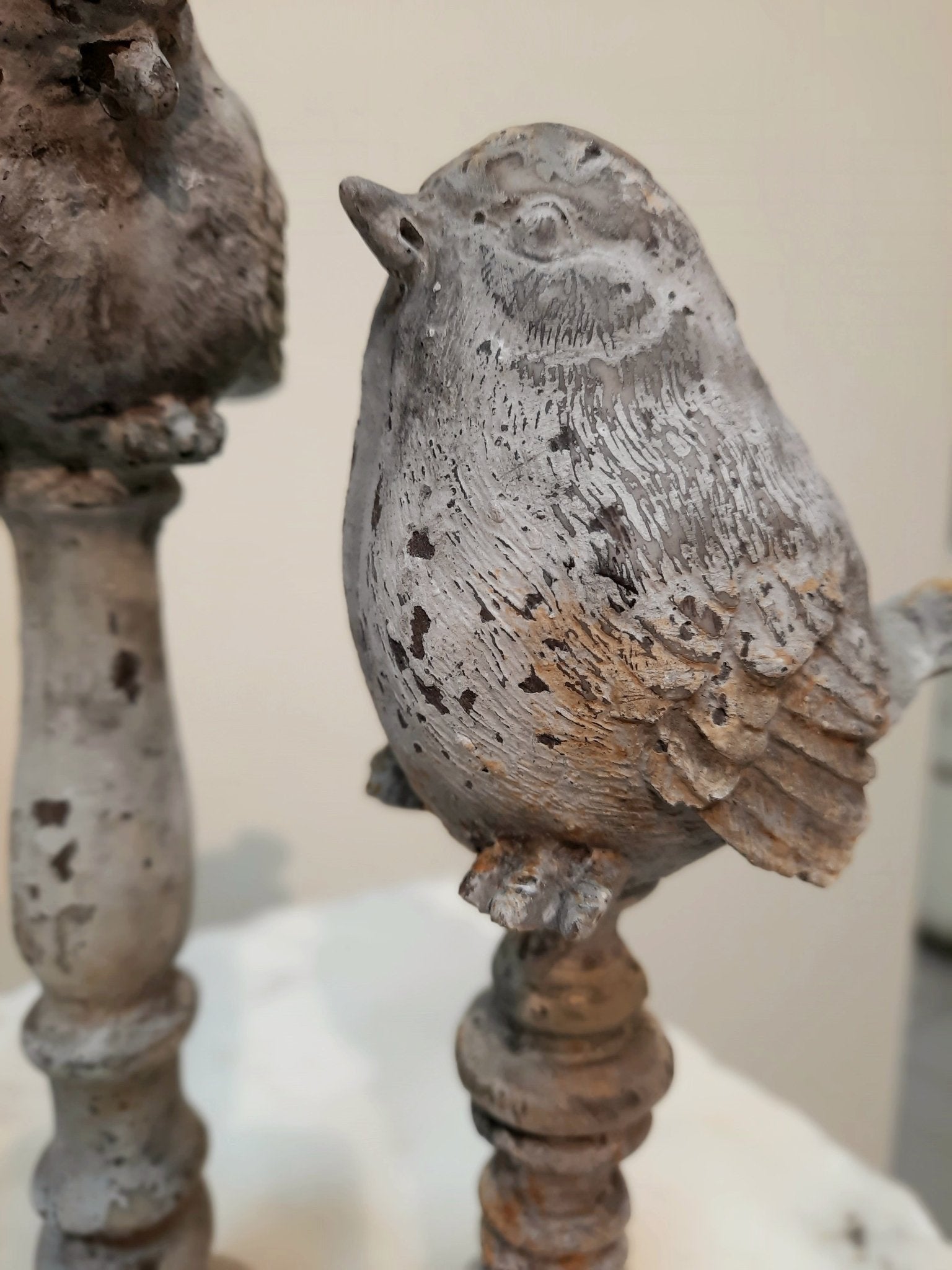 Birdsong Post Finials Table Decors| Crestview