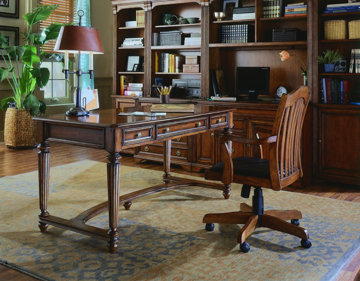 Brookhaven Tilt Swivel Chair Chairs| Hooker