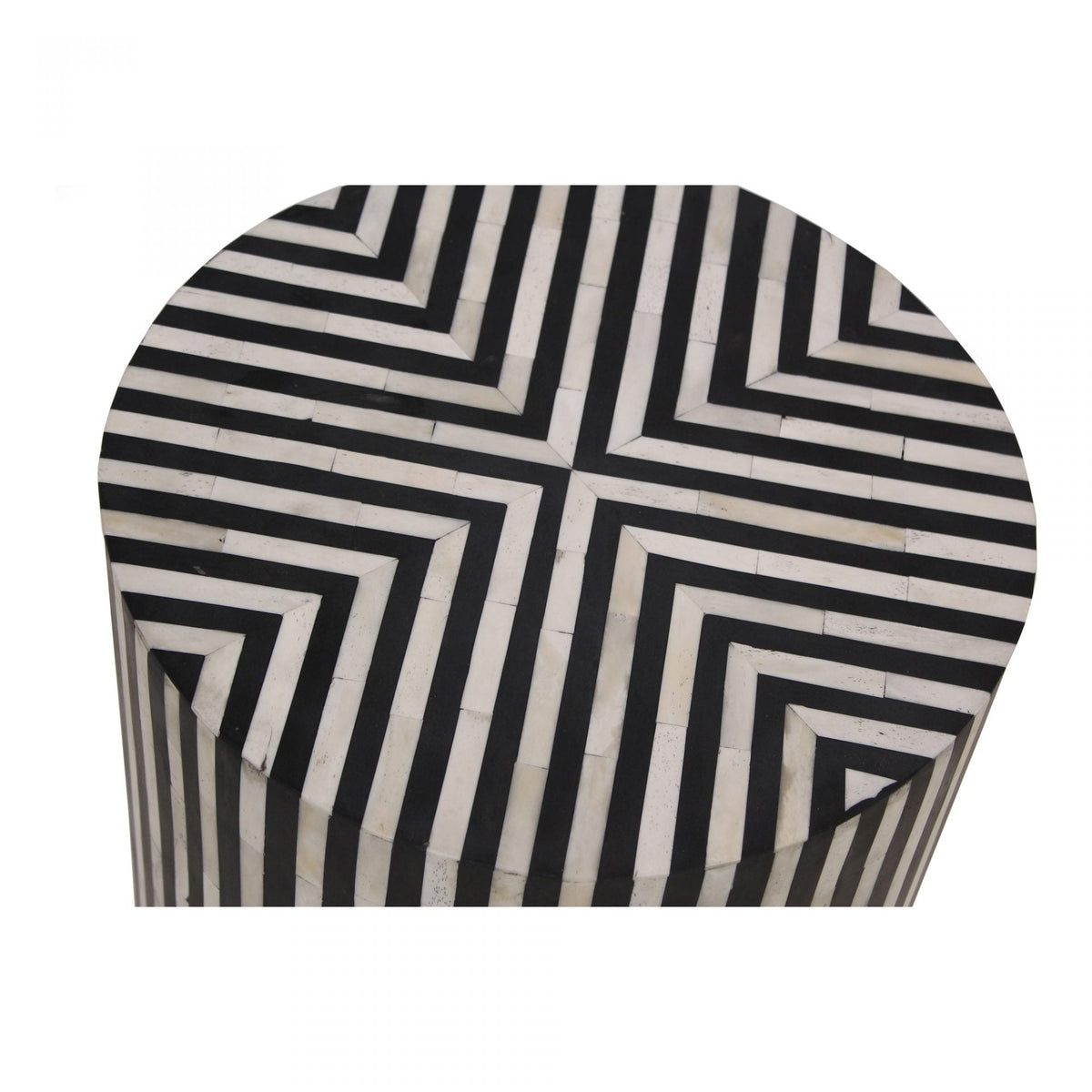 Chameau Side Table Accent & End Tables| Moe's Home