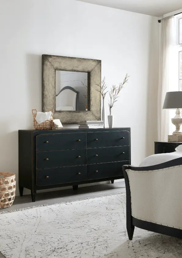 Ciao Bella Six-Drawer Dresser- Black Dressers| Hooker