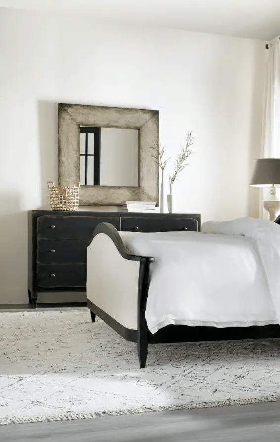 Ciao Bella Six-Drawer Dresser- Black Dressers| Hooker