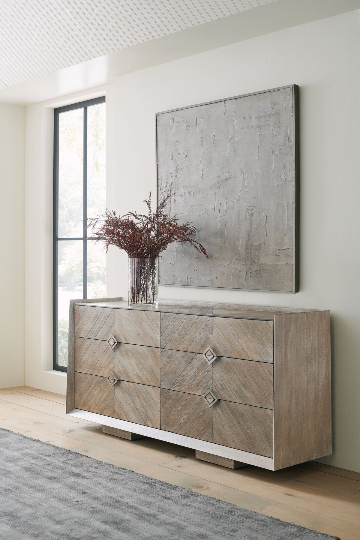 Classic - Naturally Dressers| Caracole