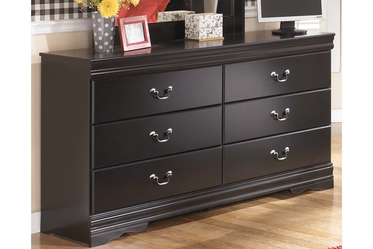 DRESSER Dressers| Ashley Homestore
