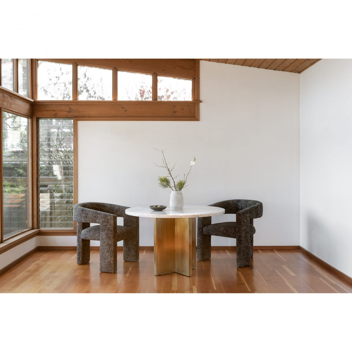 Elo Chair Black Chairs| Moe's Home