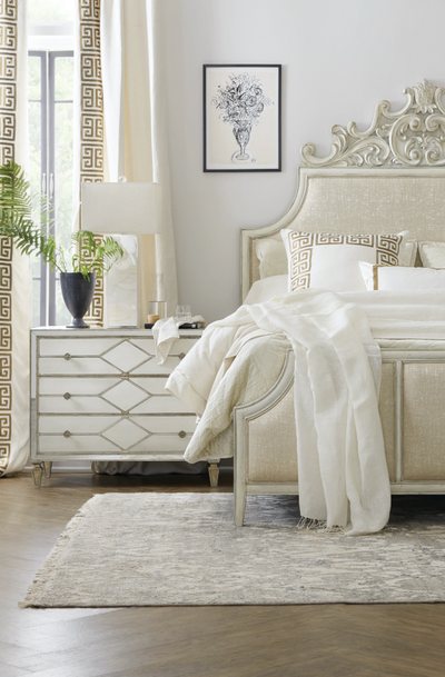 Queen of Diamonds Bachelorette Chest (4688798613600)