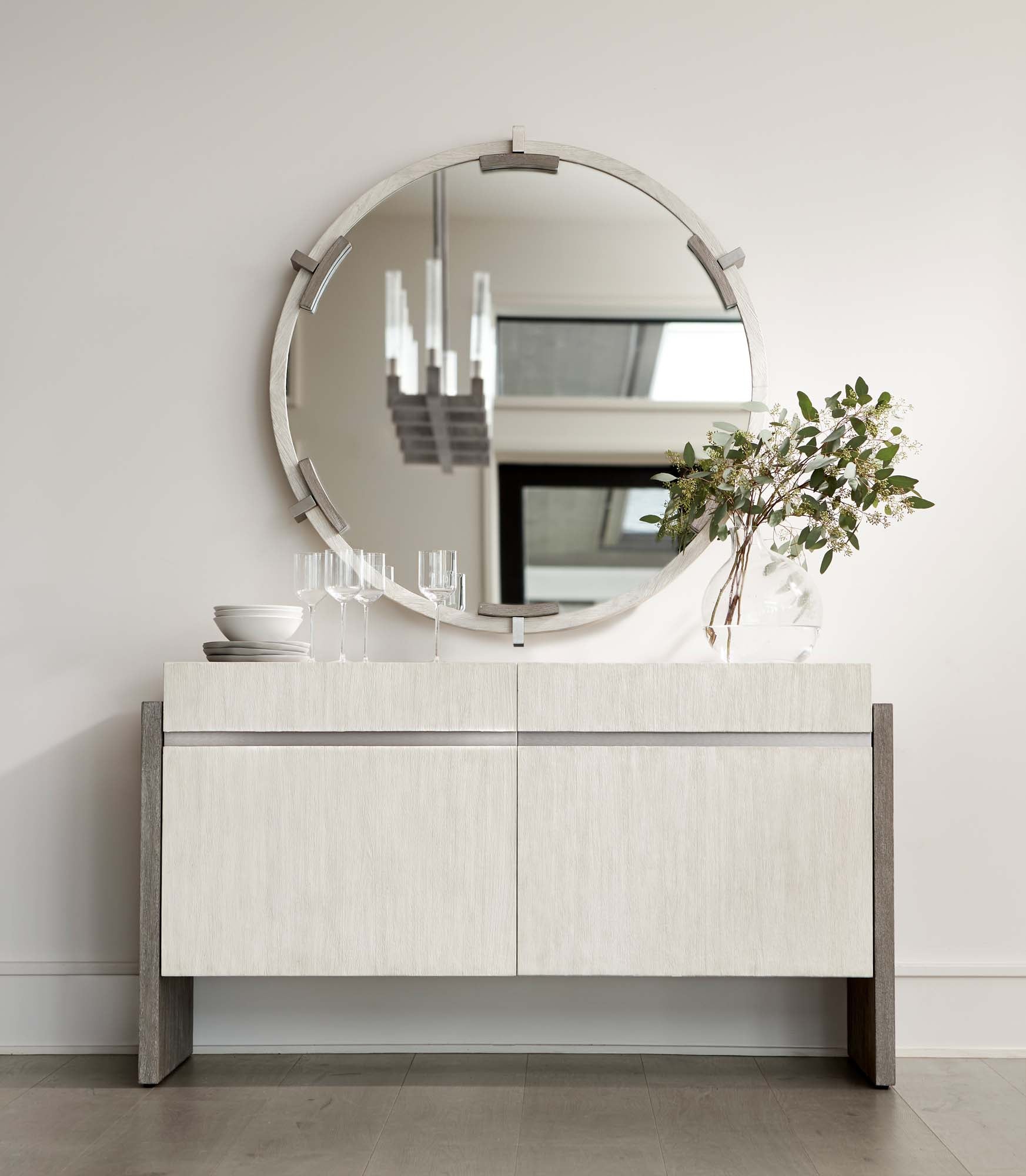 Foundations Mirror Mirrors| Bernhardt
