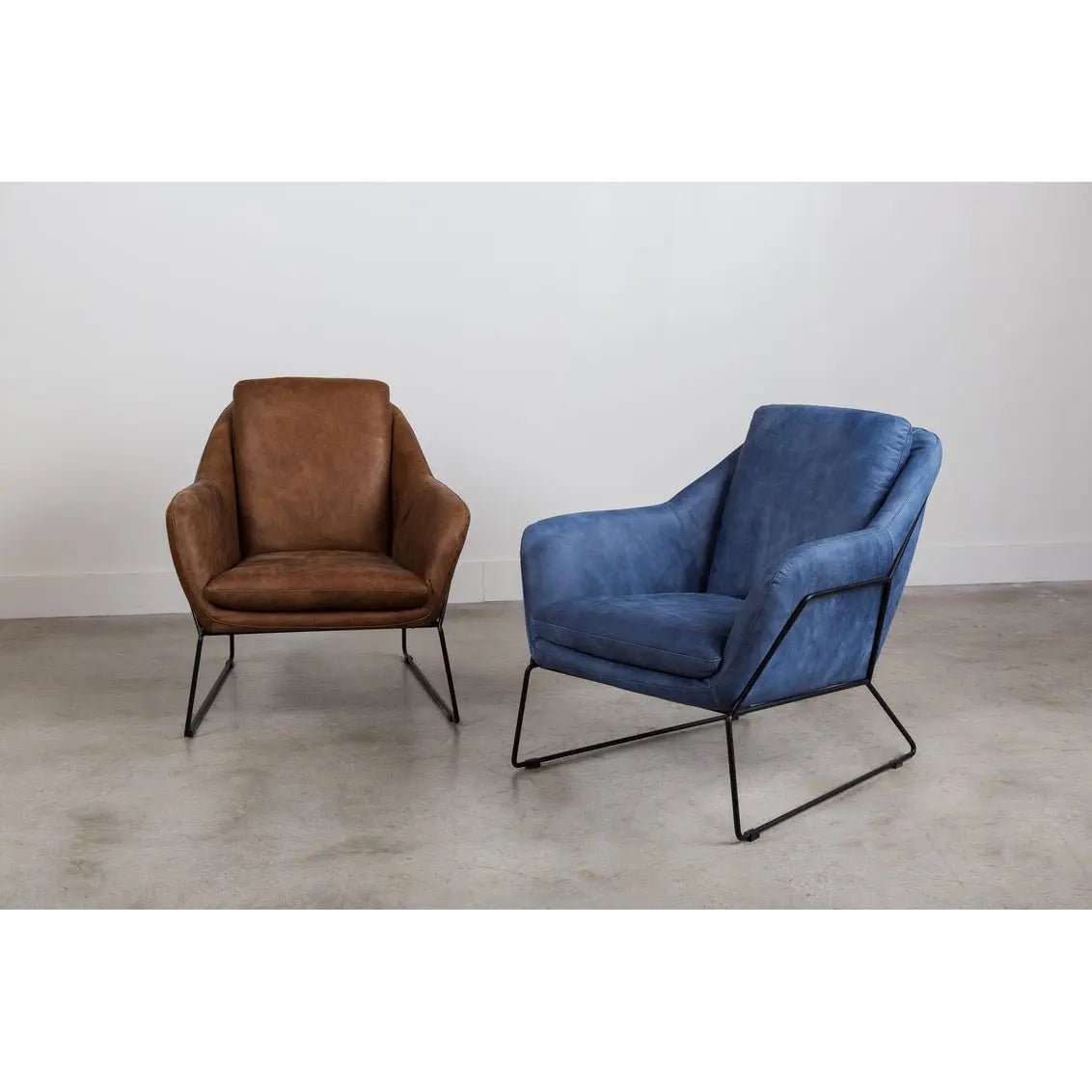 Greer Club Chair Kaiso Blue Leather Chairs| Moe's Home