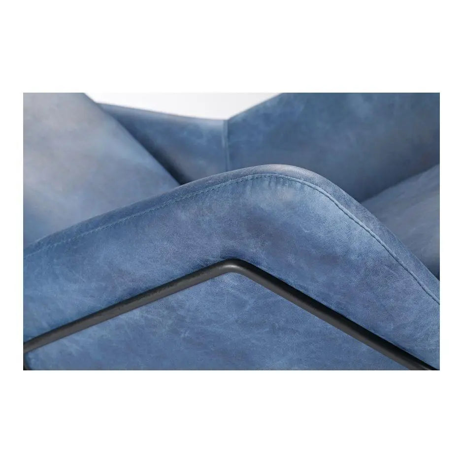Greer Club Chair Kaiso Blue Leather Chairs| Moe's Home