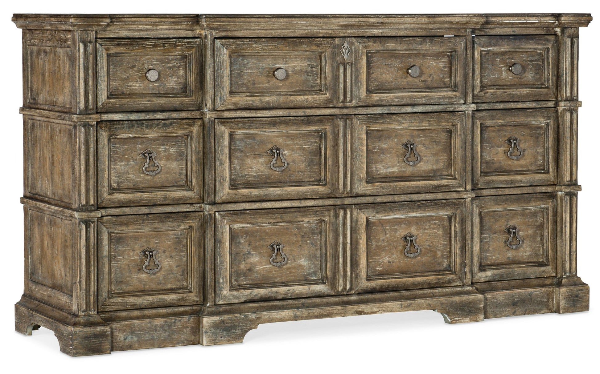 La Grange Rolling Hill Nine-Drawer Dresser Dressers| Hooker