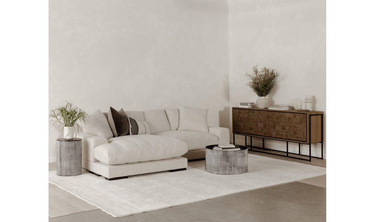 Plunge Sectional Sahara Sectionals| Moe's Home