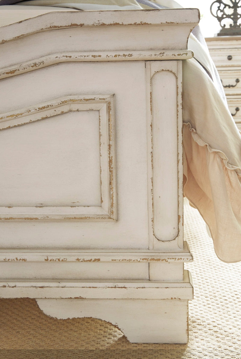 Realyn King Panel bedroom Package - Al Rugaib Furniture