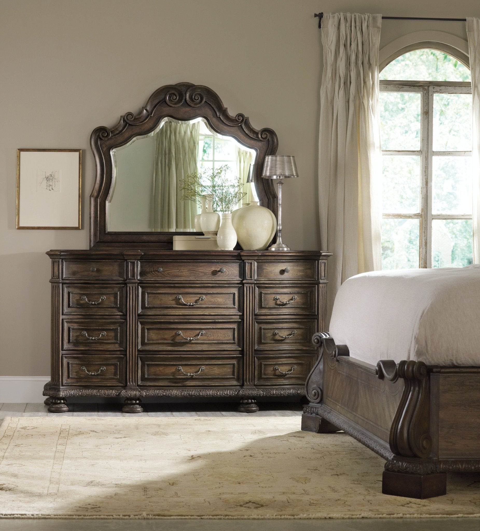 Rhapsody Twelve Drawer Dresser Dressers| Hooker