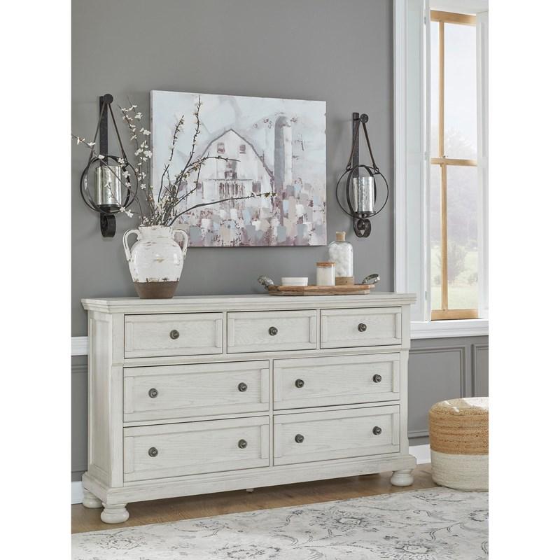 Robbinsdale Dresser Dressers| Ashley Homestore