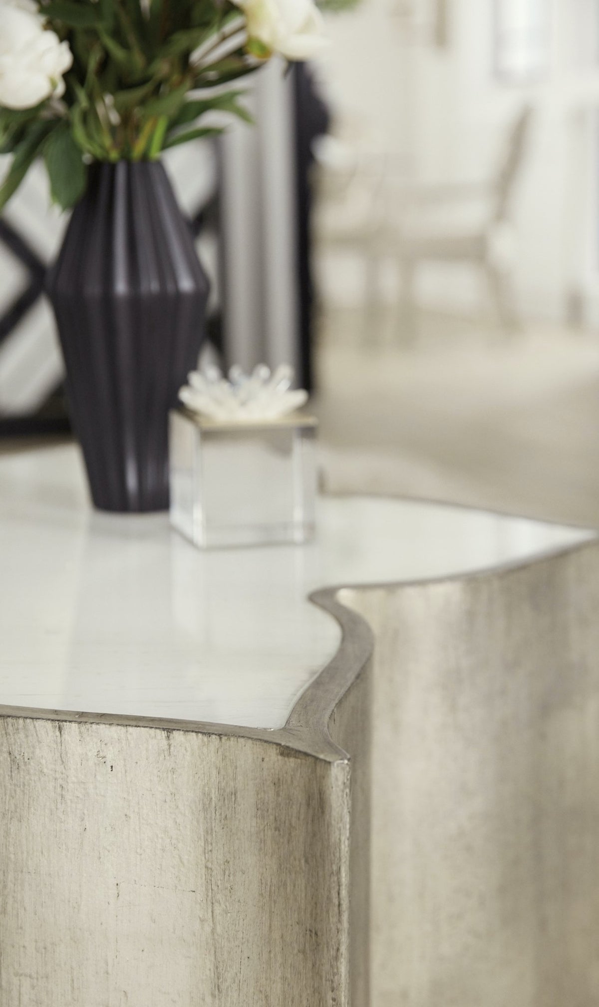 Sanctuary C Est La Vie End Table Accent & End Tables| Hooker