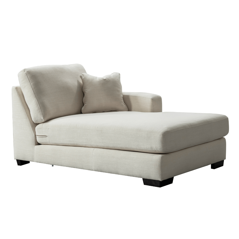 Scott Right Chaise Sectionals| Roots Furniture