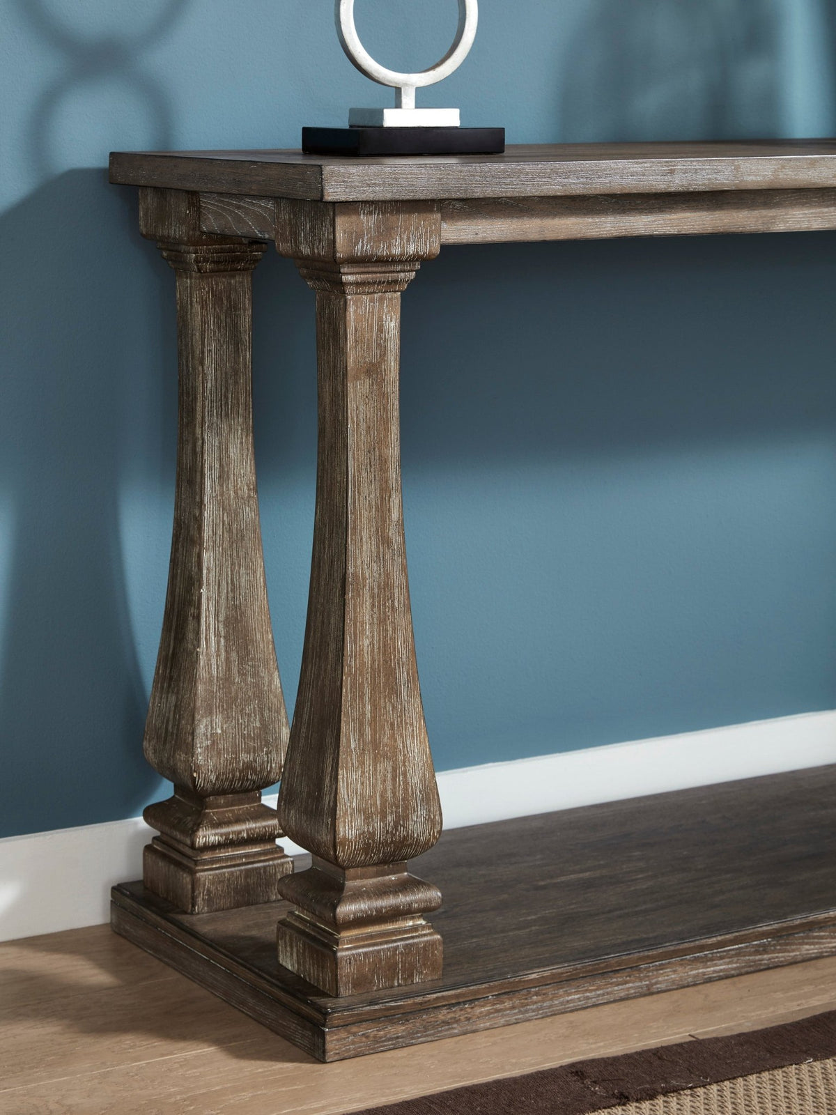 SOFA TABLE Servers| Ashley Homestore