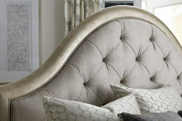 Starlite King Upholstered Panel Bed With Storage Beds| A.R.T. Furniture