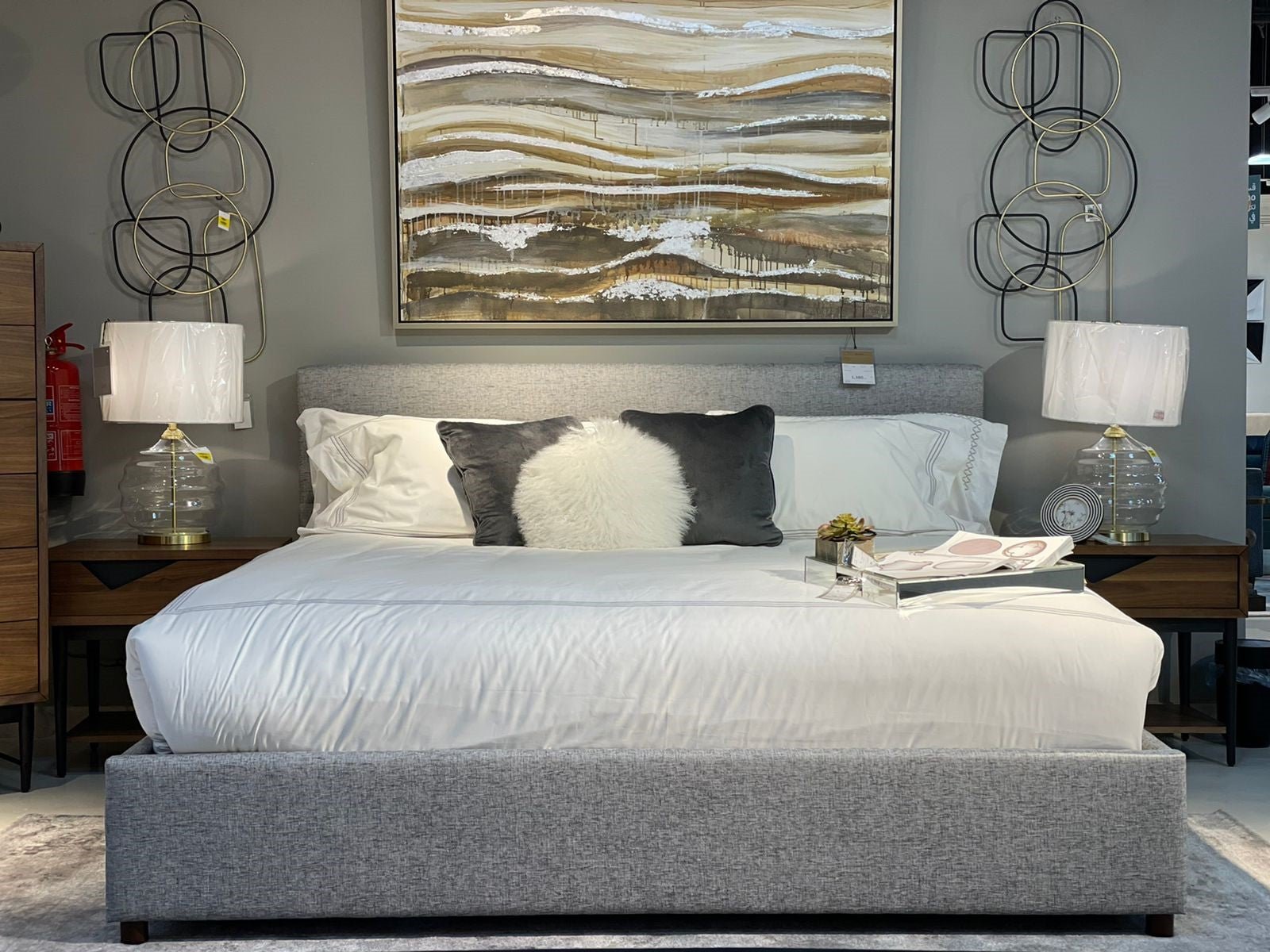 Takio King Bed Light Grey Beds| Moe's Home
