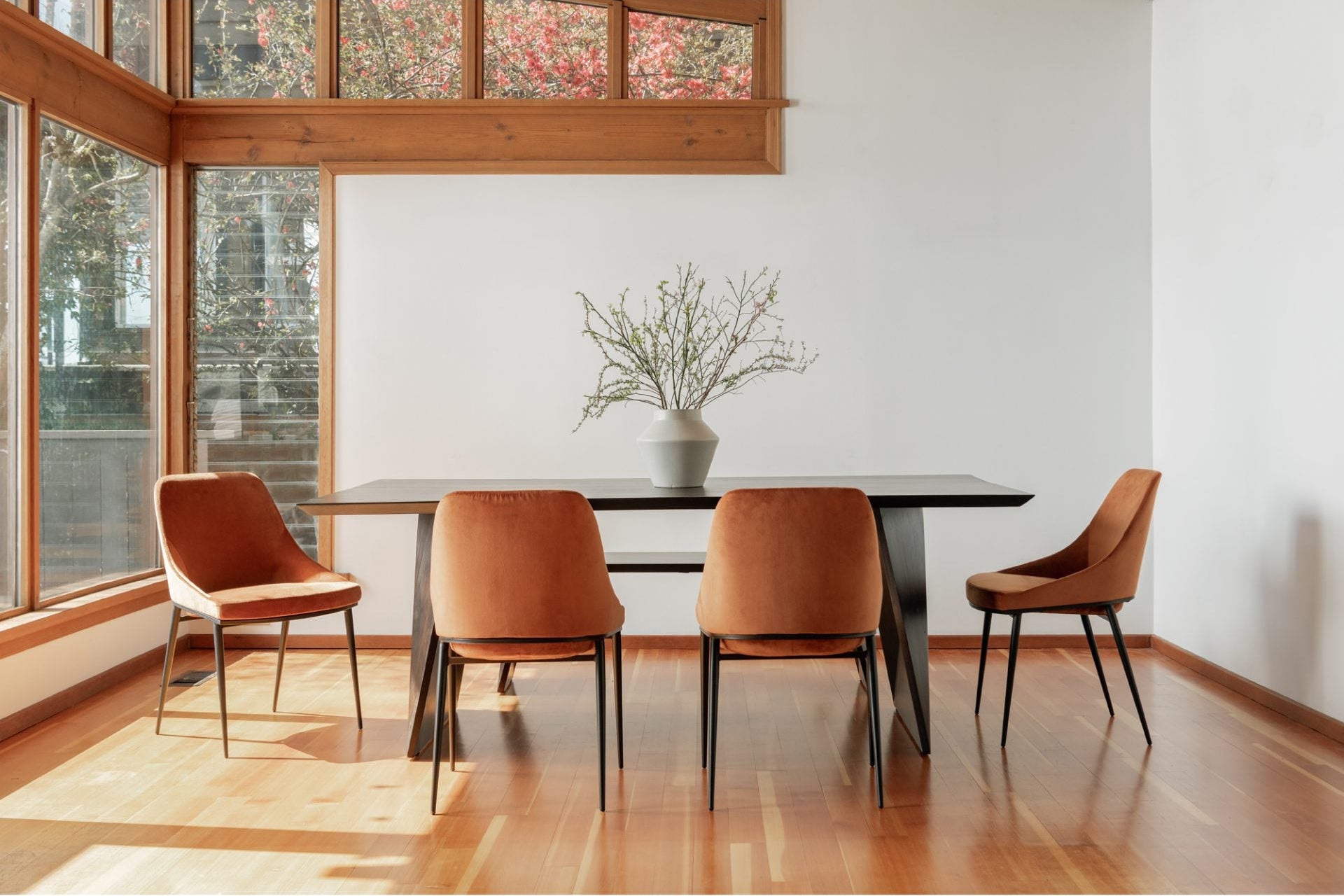 *Vidal Bench Dining Benches| Moe's Home